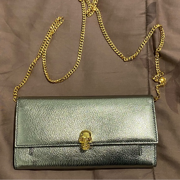Alexander Mcqueen Wallet Metallic Grain Gunmetal Handbag With Skull - Rare - Picture 2 of 11